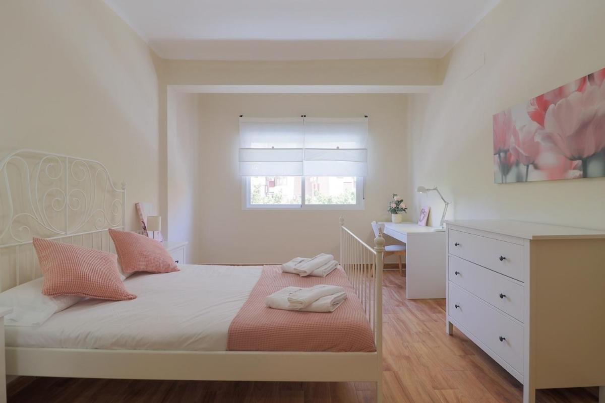 C102 - Huge And Stylish 5 Bedroom By The Center Malaga Exterior photo