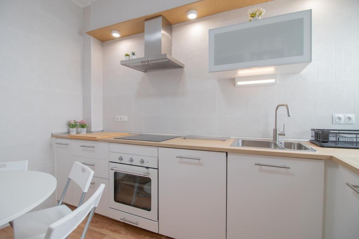 C102 - Huge And Stylish 5 Bedroom By The Center Malaga Exterior photo